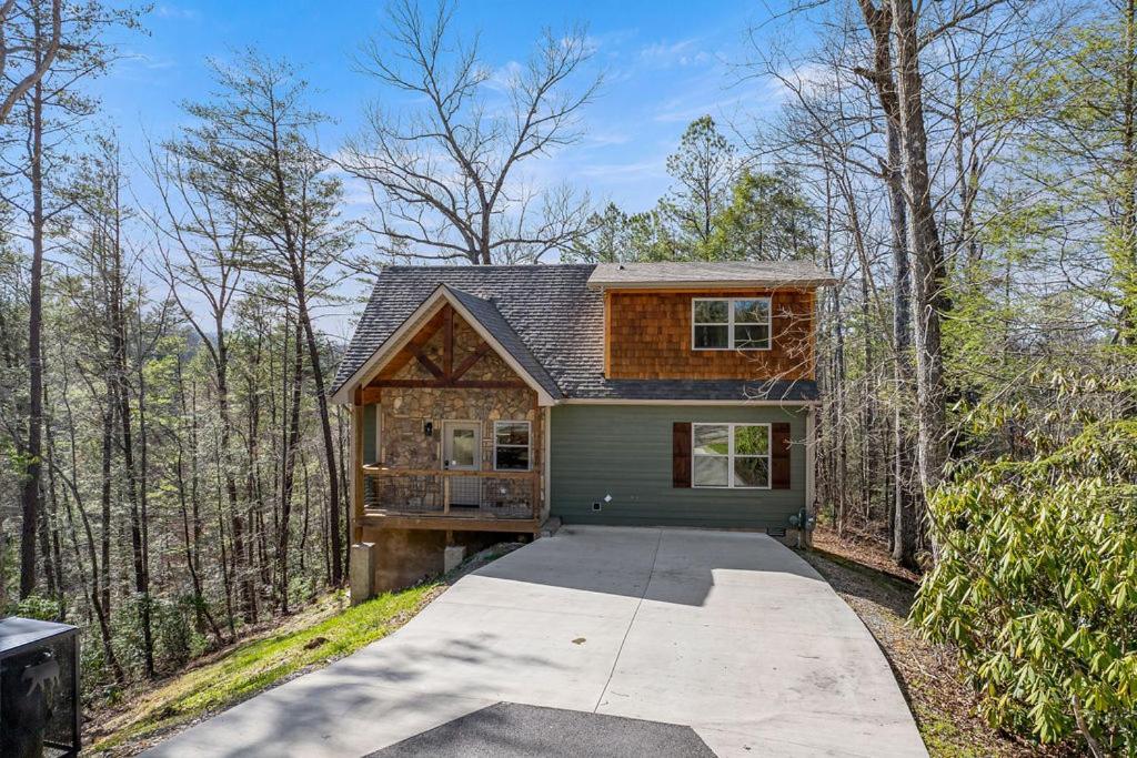 Bobcat Den By Eden Crest Villa Gatlinburg Exterior photo